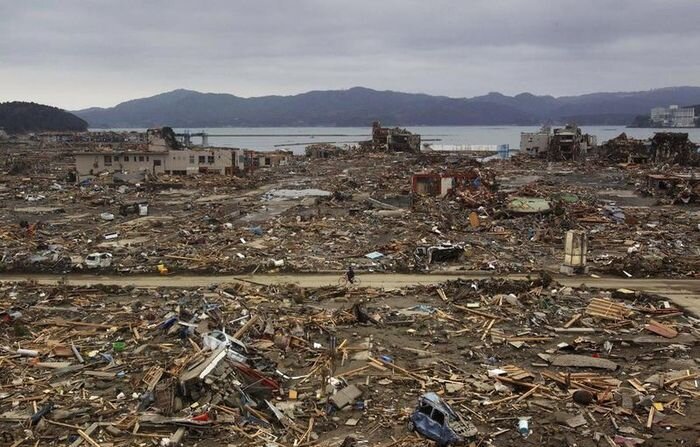 Судьба одного японского города после катастрофы (22 фото)