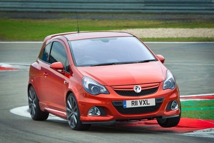 Opel Corsa OPC Nurburgring Edition (6 фото)