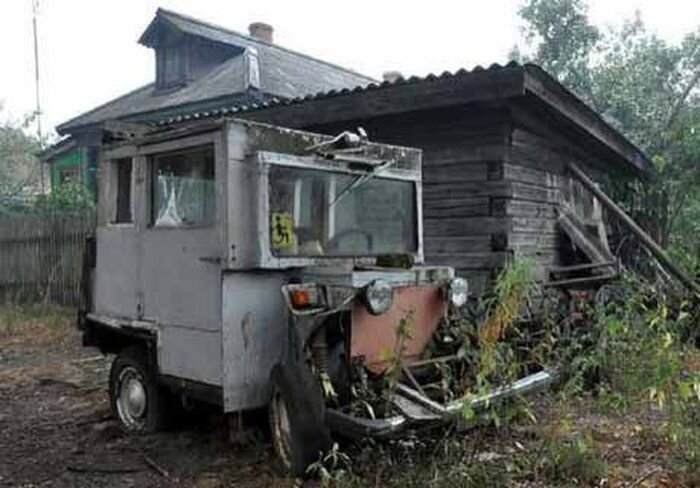 Самодельный тракторишка из Владимирской области (7 фото)