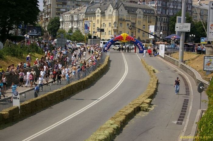 За кулисами Red Bull Ралли на Тарантасах: Киев 2011 (120 фото)