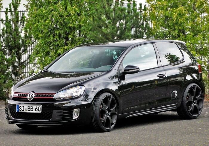 VW Golf GTI Edition 35 затюнинговали в ателье B&amp;B (4 фото)