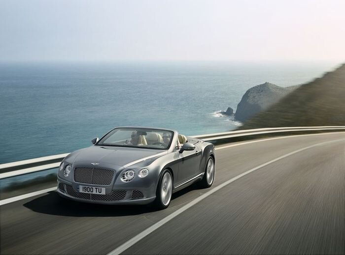 Новый Bentley Continental GTC (12 фото+видео)