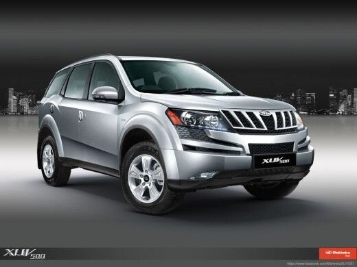 Mahindra XUV500 (25 фото)