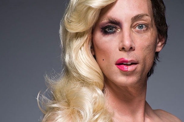 Intimate &amp; Personal Portraits Of Drag Queens 