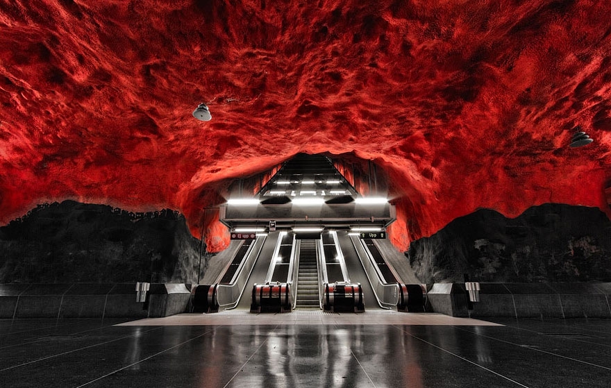 Stunning Underground Art In Stockholm’s Metro Station