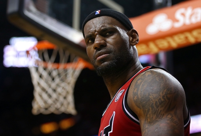 Comparing Lebron James amazing February to other NBA Best Monthly Stre