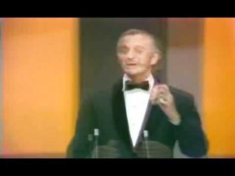 Recently Dug Up Video of Streaker Crashing the Academy Awards