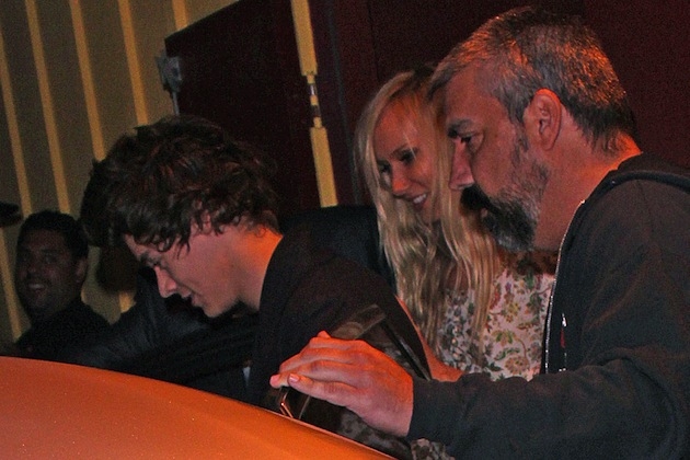 Harry Styles Spotted Smooching Rod Stewart’s Daughter Kimberly