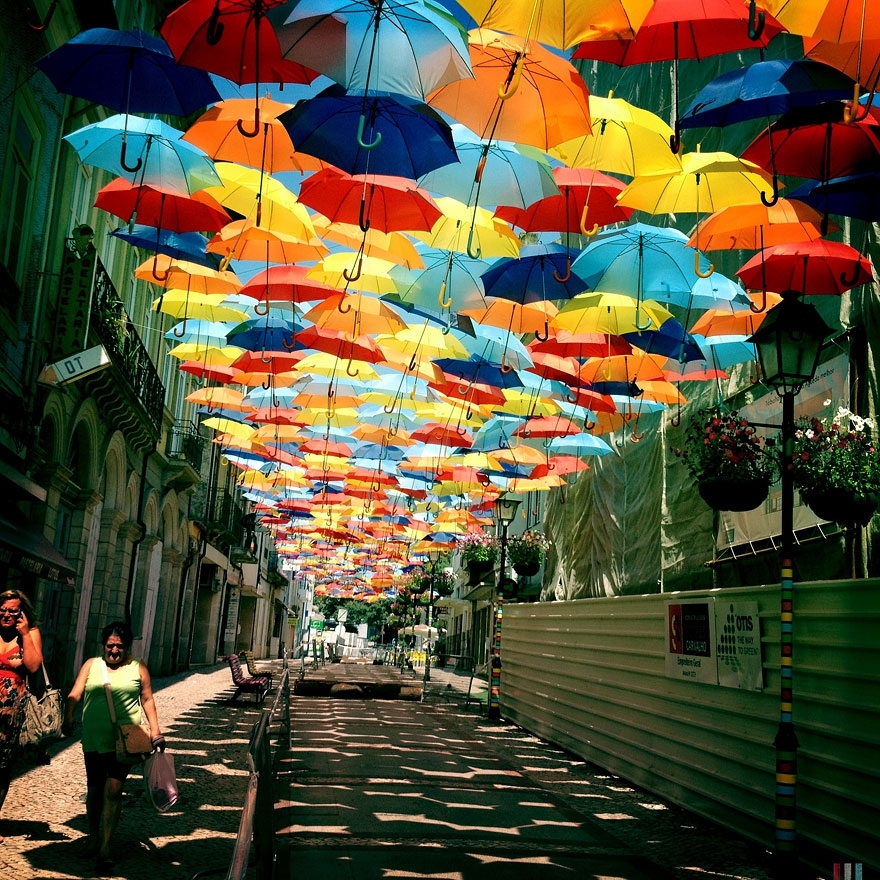 Floating Umbrellas Once Again Cover The Streets in Portugal