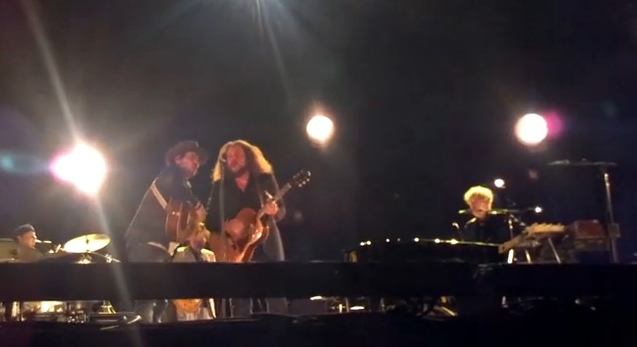 Watch Bob Dylan, Jeff Tweedy, Jim James Perform Together