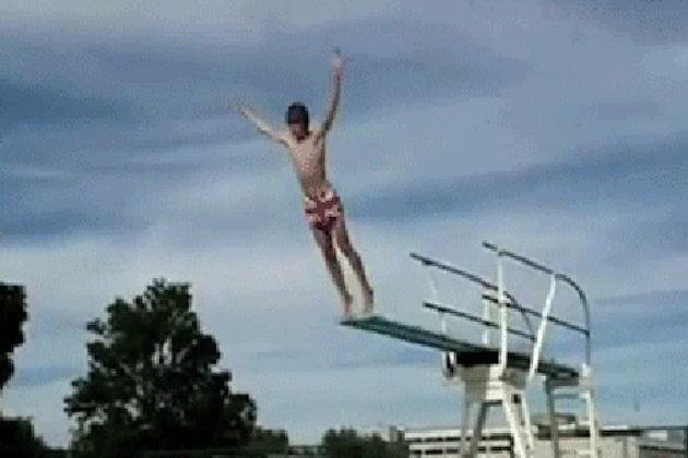 10 Belly Flop GIFs to Improve Your Summer
