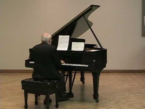 Composer improvises Darth Vader’s theme in the style of Beethoven
