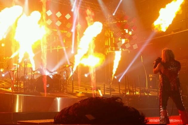 Motley Crue Debut Fiery Stage Show for Las Vegas 'Evening in Hell'