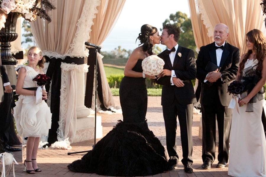 19 Beautiful Brides Who Wore Black On Their Big Day