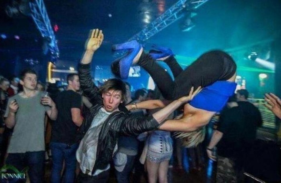 15 People Showing You How NOT To Behave In The Club