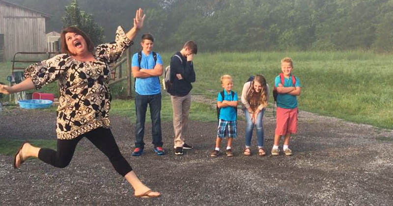 Moms And Dads Post That Horrible Moment Their Kids Go Back To School