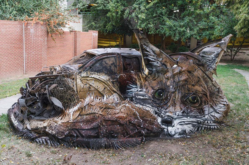 Artist Turns Trash Into Animals To Remind Us About Pollution