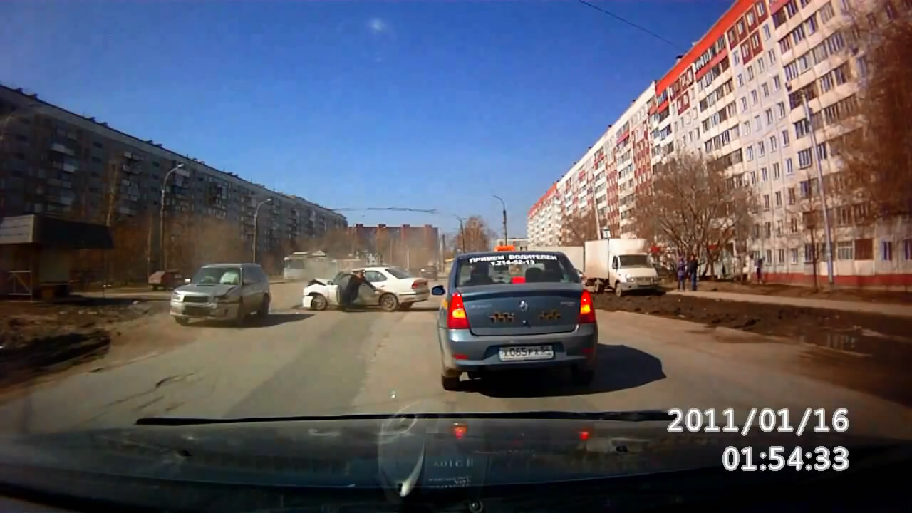 Авария дня 1466.  ДТП в Новосибирске