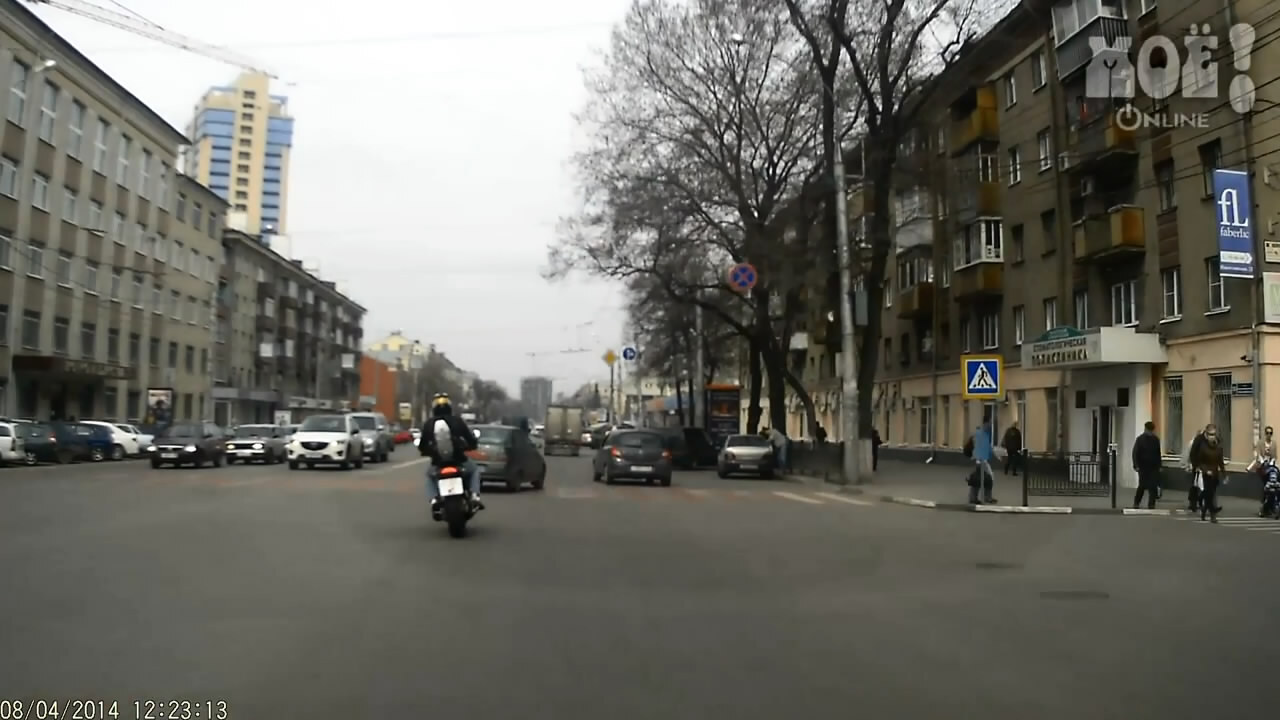Авария с байкером в Воронеже