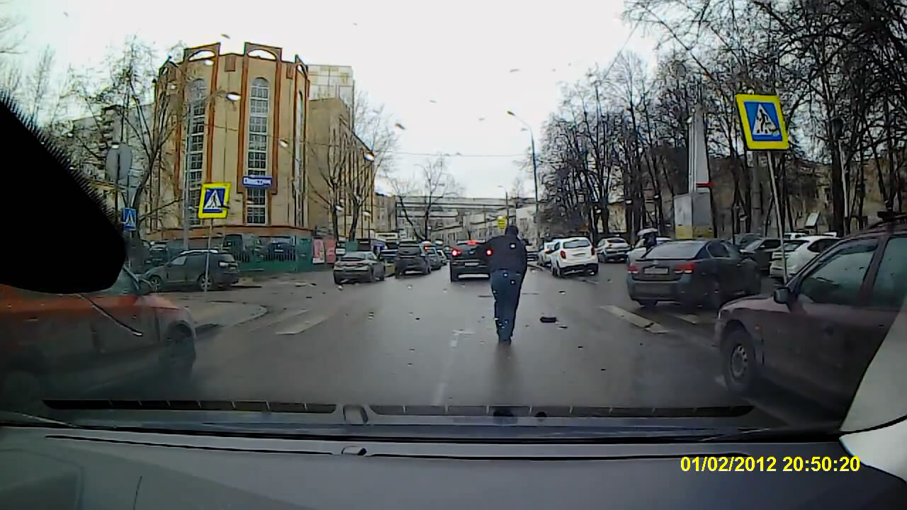 Осторожно, пешеход мошенник!