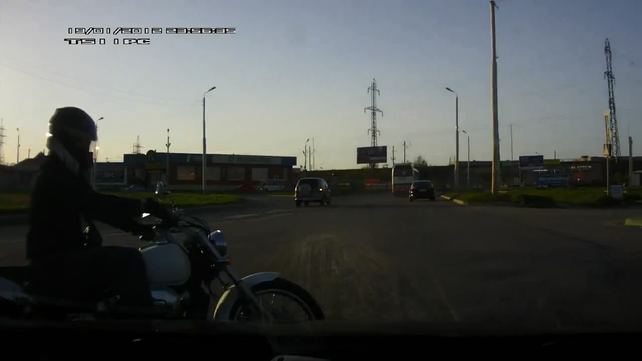 ДТП с мотоциклом на кольце в Таганроге
