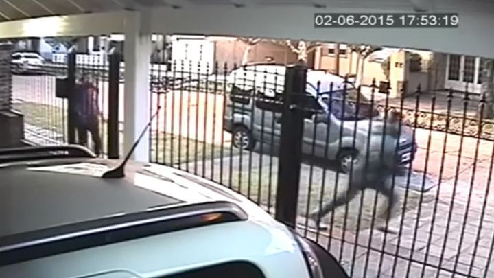 Быстрая реакция помогла девушке избежать ограбления 