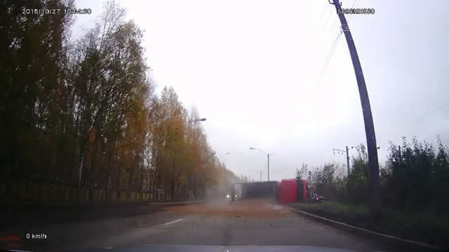 Авария дня. В Великом Новгороде столкнулись пять машин