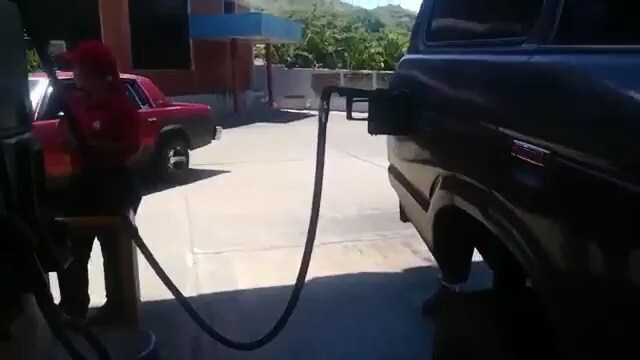 Цены на бензин в Венесуэле