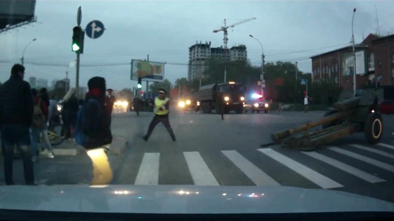 В Новосибирске военные потеряли пушку, готовясь к параду