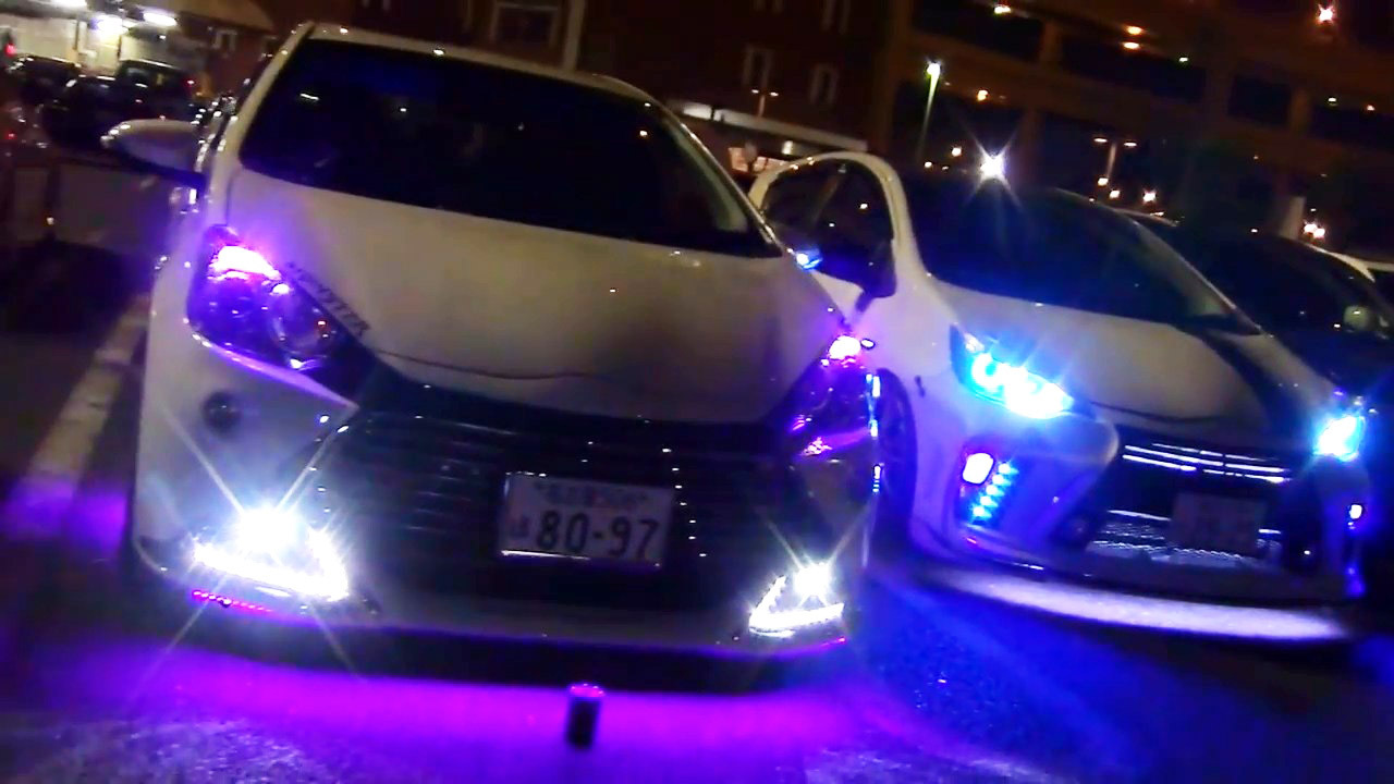 Обычный субботний вечер на парковке в Японии