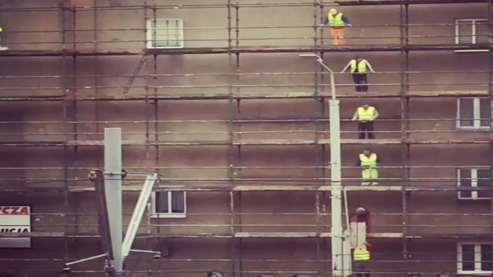 Командная работа строителей