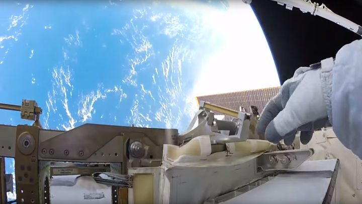 Рабочие будни в открытом космосе глазами астронавта