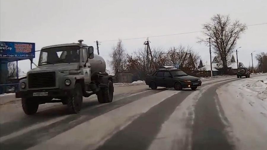Авария дня. Под Новосибирском в жестком столкновении погибла пассажирка ВАЗа