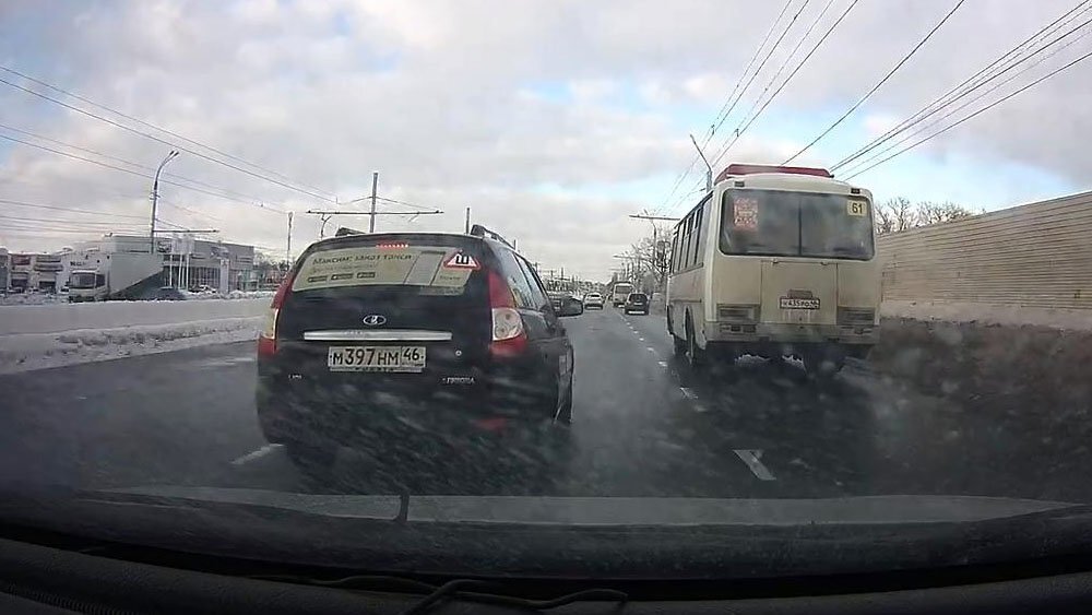Небольшое столкновение с таксистом на Приоре в Курске