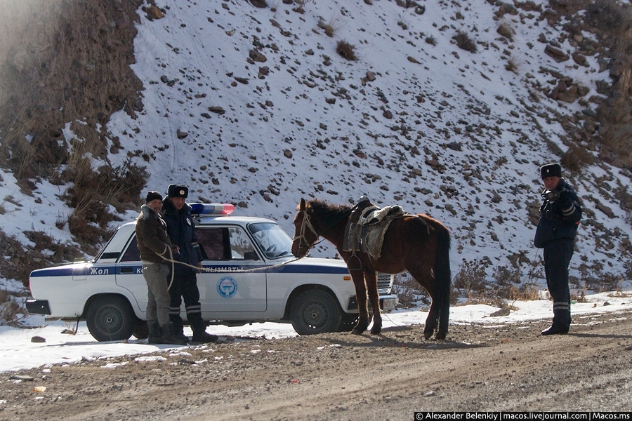 Загородные дороги Киргизии
