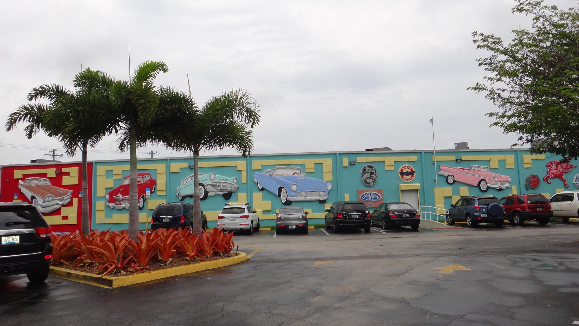 Музей уникальных Автомобилей из кинофильмов в Маями. Часть 1