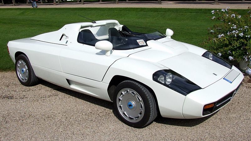 Isdera Spyder 033 и Imperator 108i