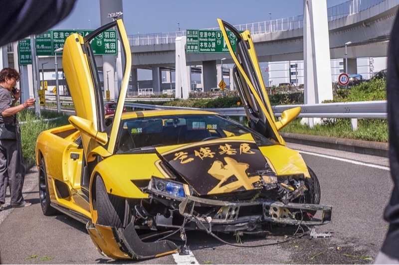 Авария с Lamborghini diablo в Японии