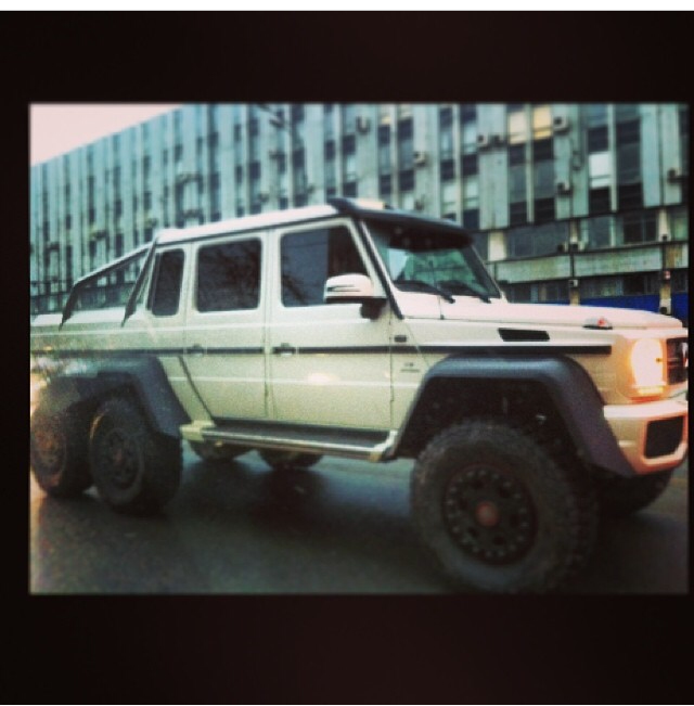 Mercedes-Benz G 6.3 AMG 6X6 