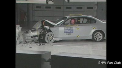 Bmw crash test