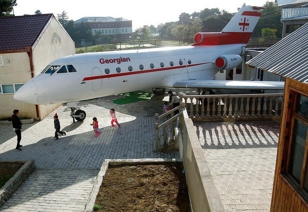 Детский садик в самолете