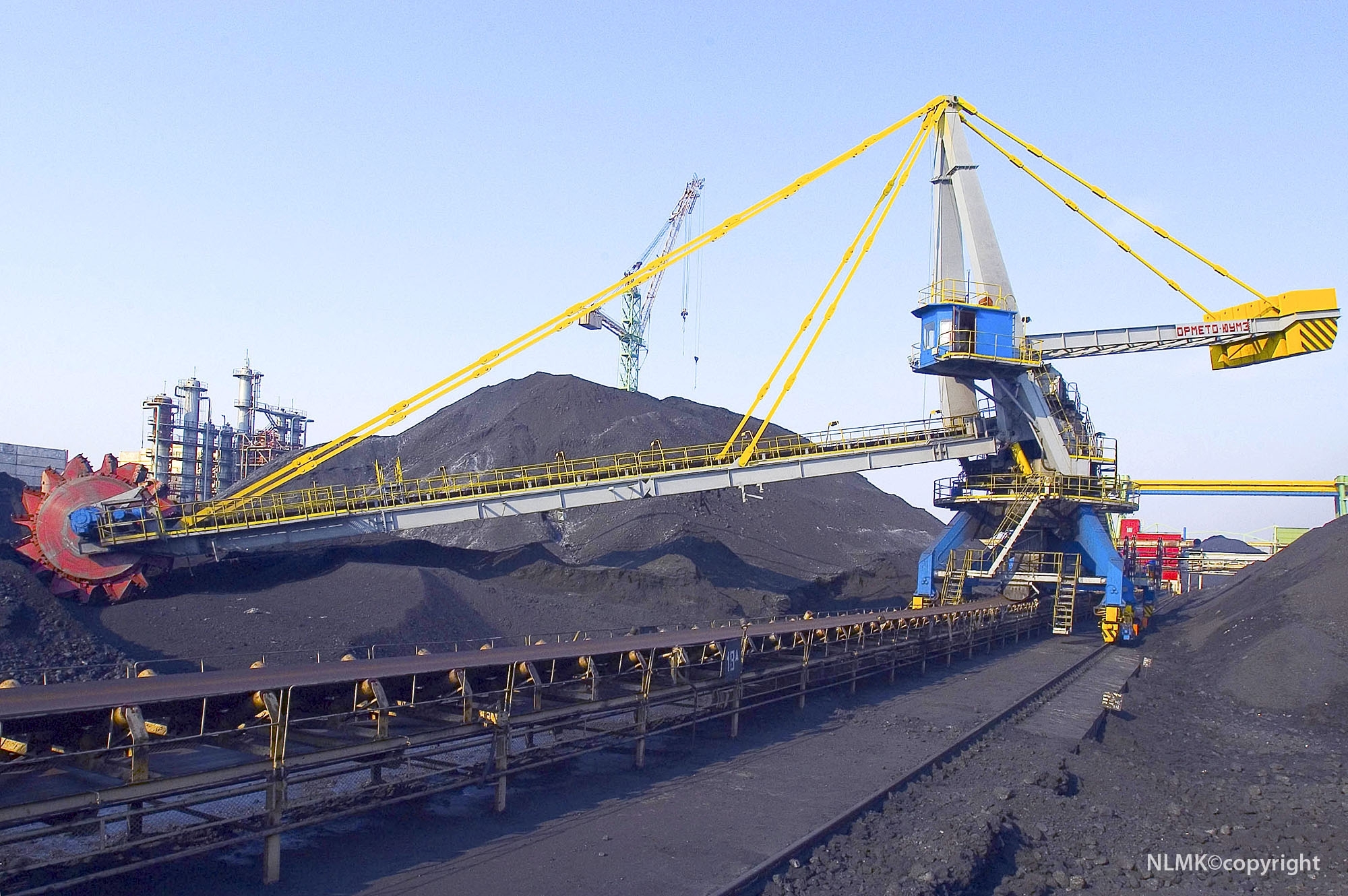 Украина собирается покупать уголь у Австралии и Новой Зеландии