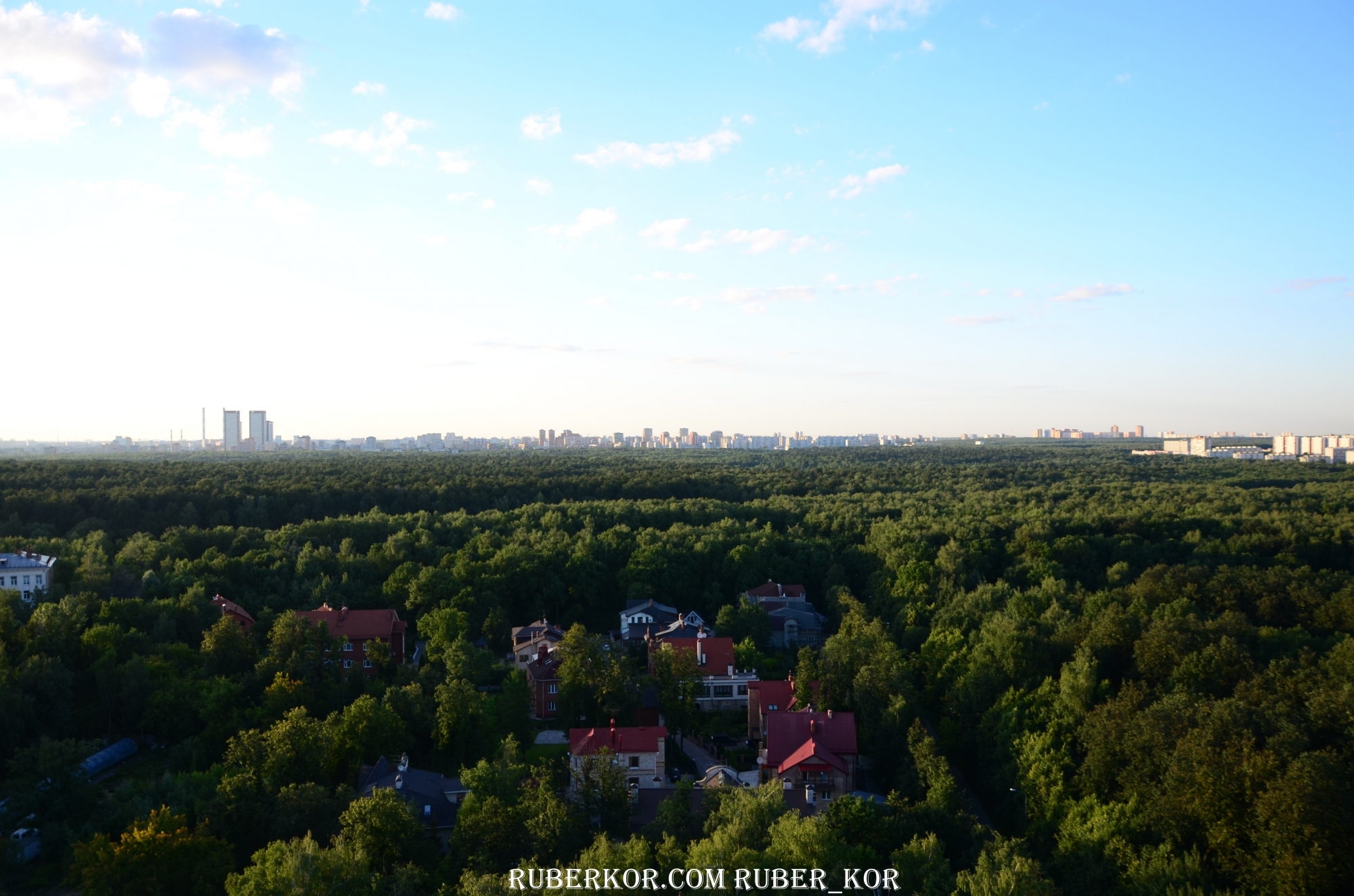 Коттеджный поселок в Терлецком парке