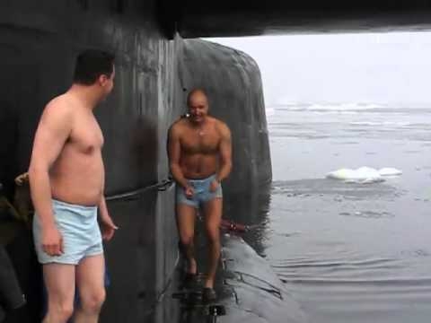 Ice bucket challenge от российских подводников.