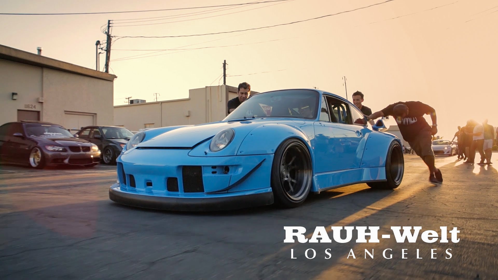 Porsche 993! RWB Custom!