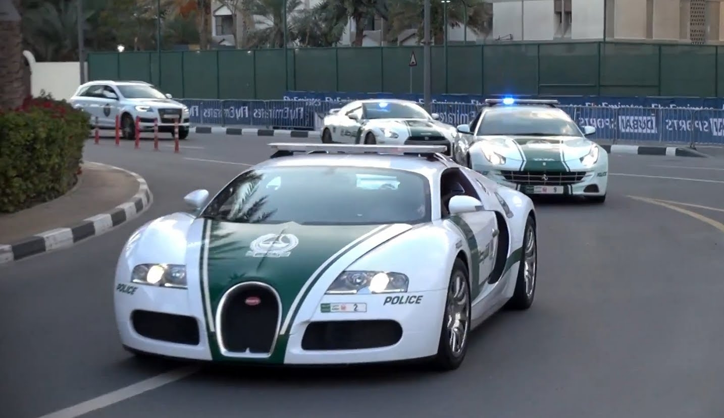 Полиция Дубая, скромно, но со вкусом