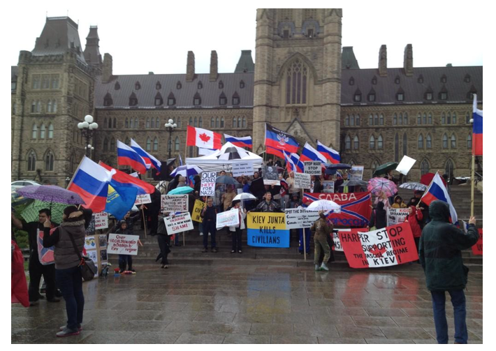 В Канаде прошел митинг в поддержку Донбасса