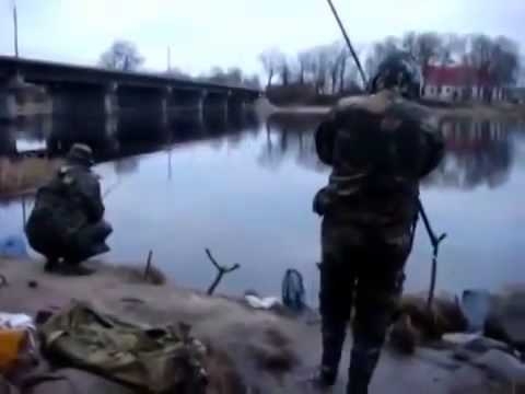 как русские проводят время на рыбалке 