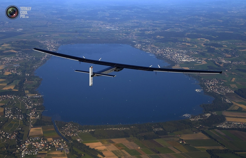 Первый полёт самолёта на солнечных батареях Solar Impulse 2