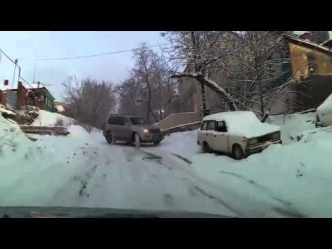 В сантиметрах прошел